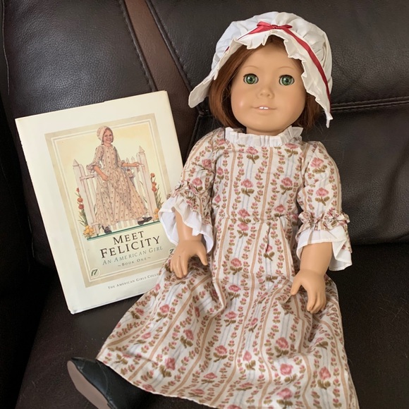 ORIGINAL AMERICAN GIRL DOLLS -(Pleasant Company) - Picture 4 of 6